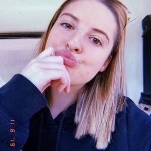 Meet your Posher, Kelli